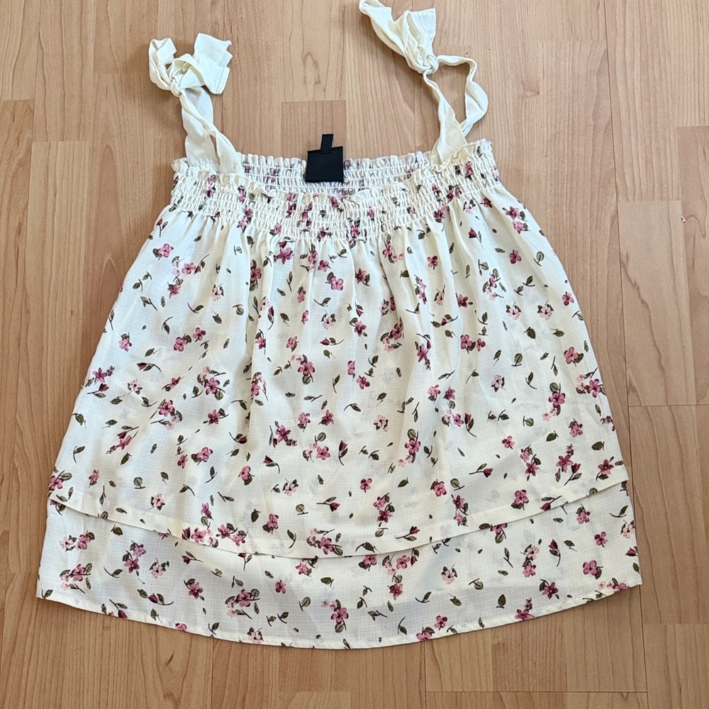 Floral tie tank top in Cream and Pink